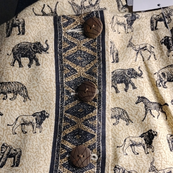 Stonebridge Size 16 Elephant Print Beige Maxi Skirt - Picture 6 of 8